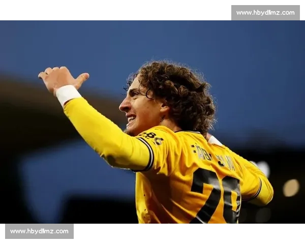 狼队激活 2000 万欧元解约金签下塞尔塔锋线新星费尔 - 洛佩斯